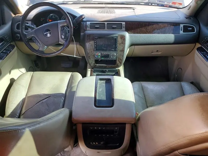 2011 GMC YUKON DENALI  