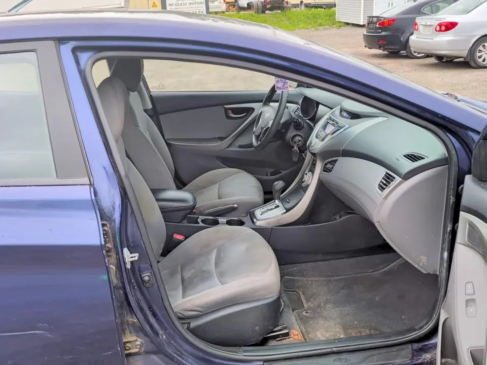 2012 HYUNDAI ELANTRA GLS  