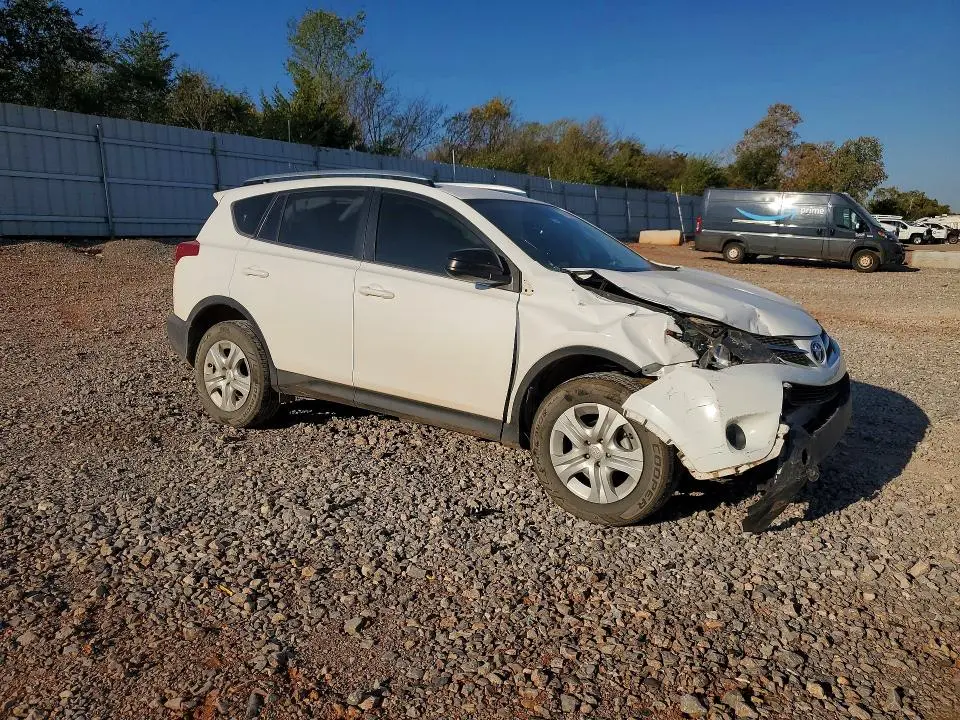 2015 TOYOTA RAV4 LE  