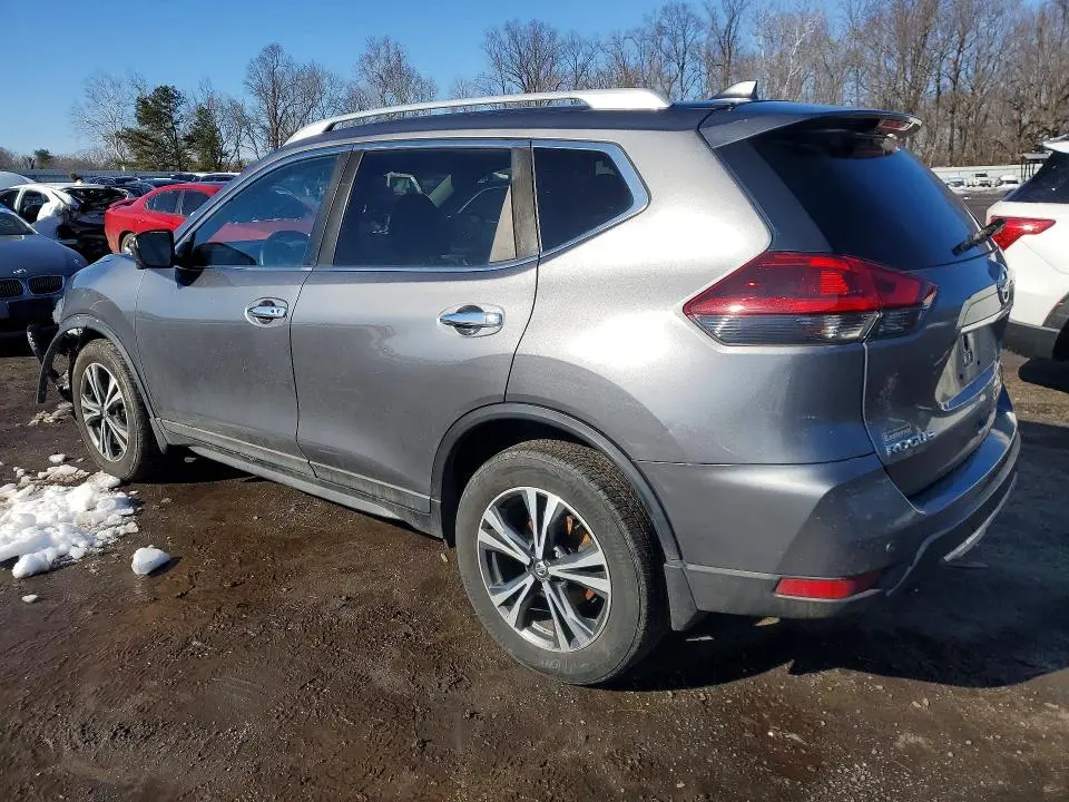 2019 NISSAN ROGUE SV  