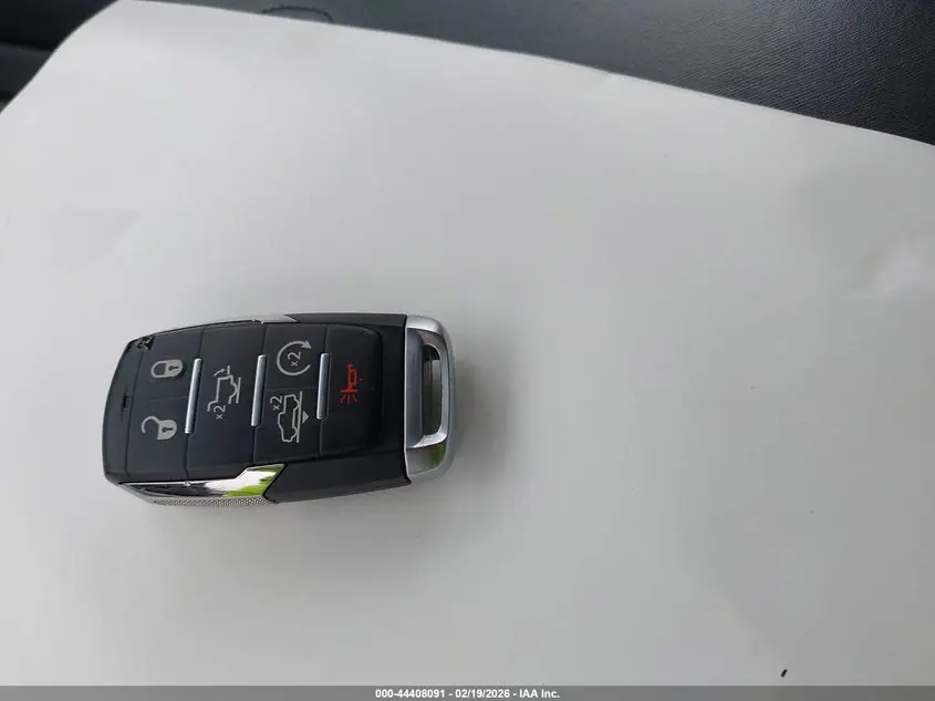 2019 RAM 1500 LIMITED  4X4 5'7 BOX