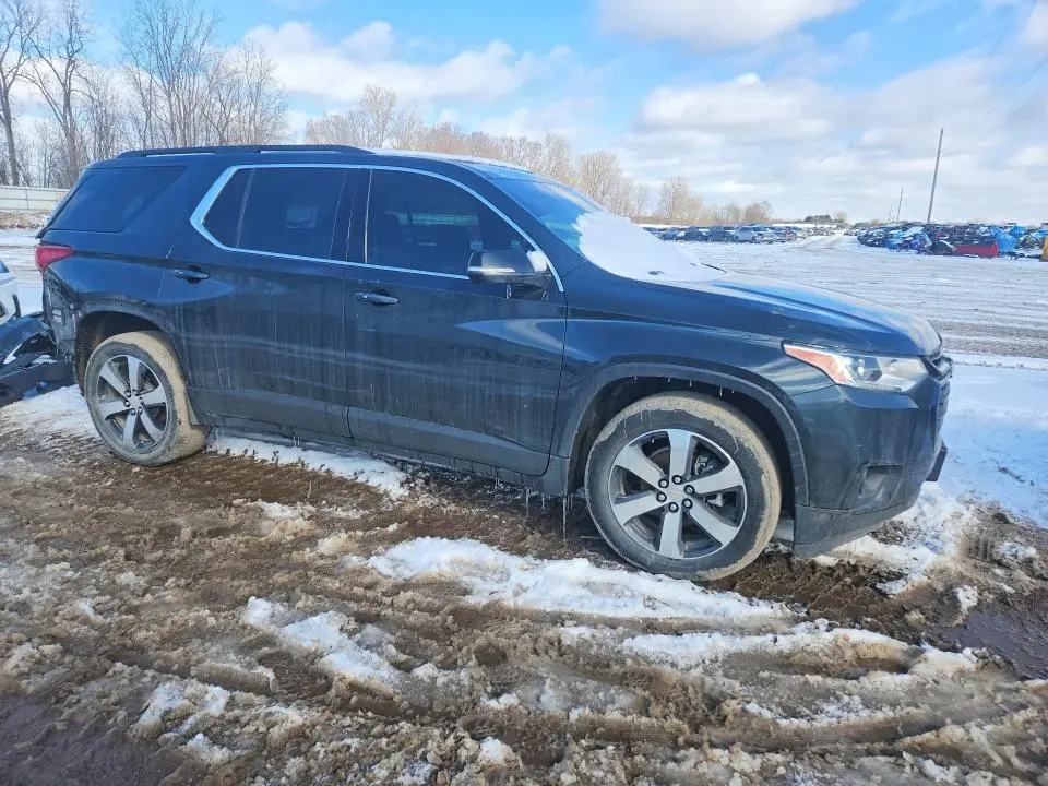 2021 CHEVROLET TRAVERSE LT  