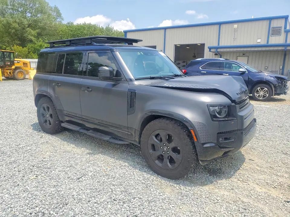 2025 LAND ROVER DEFENDER 110 X-DYNAMIC SE  