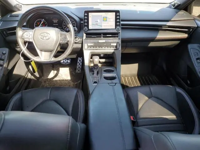 2020 TOYOTA AVALON XSE  