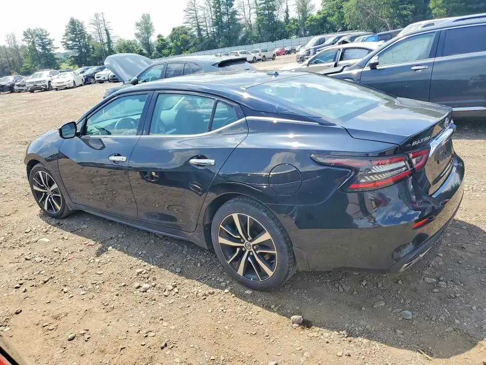 2021 NISSAN MAXIMA SV  