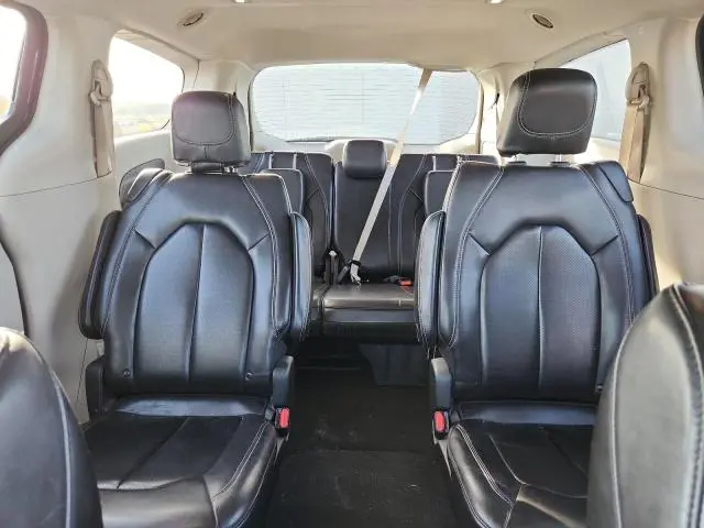 2020 CHRYSLER VOYAGER LXI  