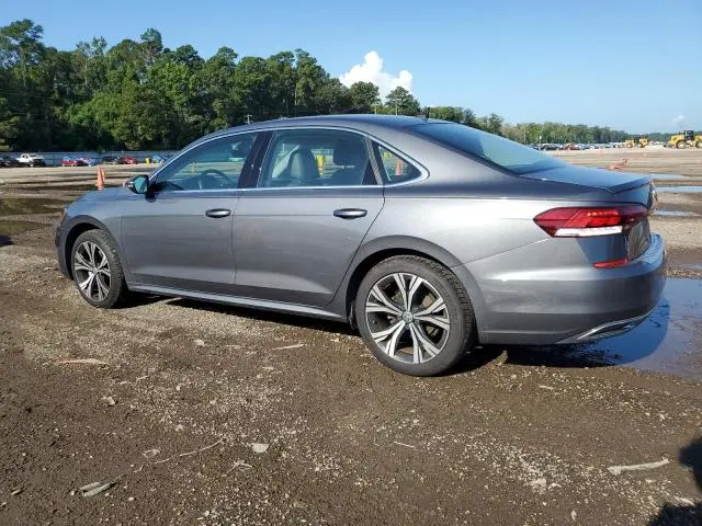2022 VOLKSWAGEN PASSAT SE  