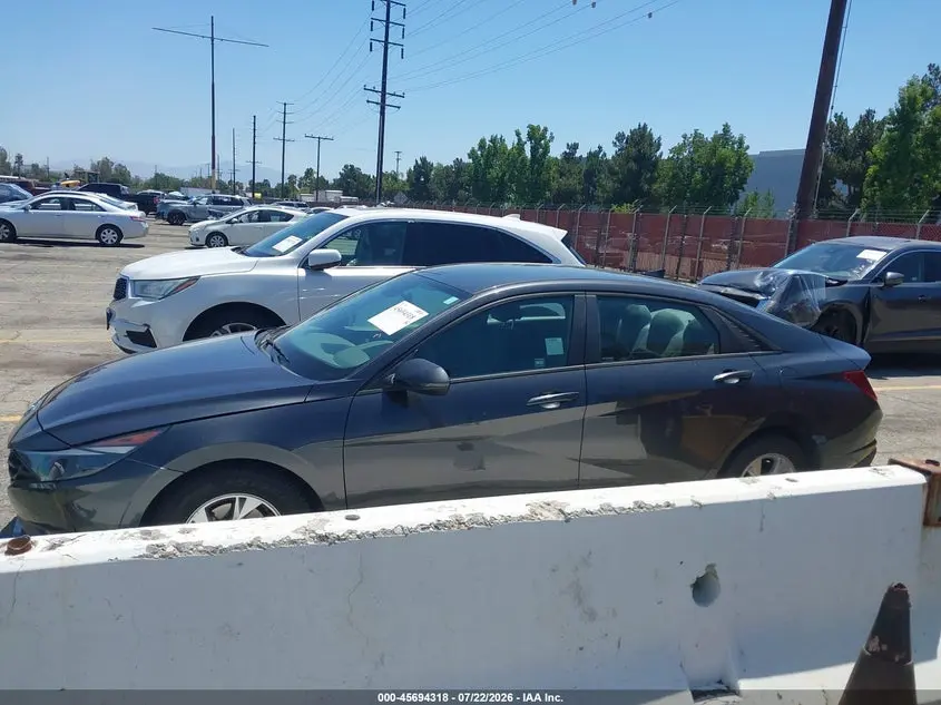 2021 HYUNDAI ELANTRA SE