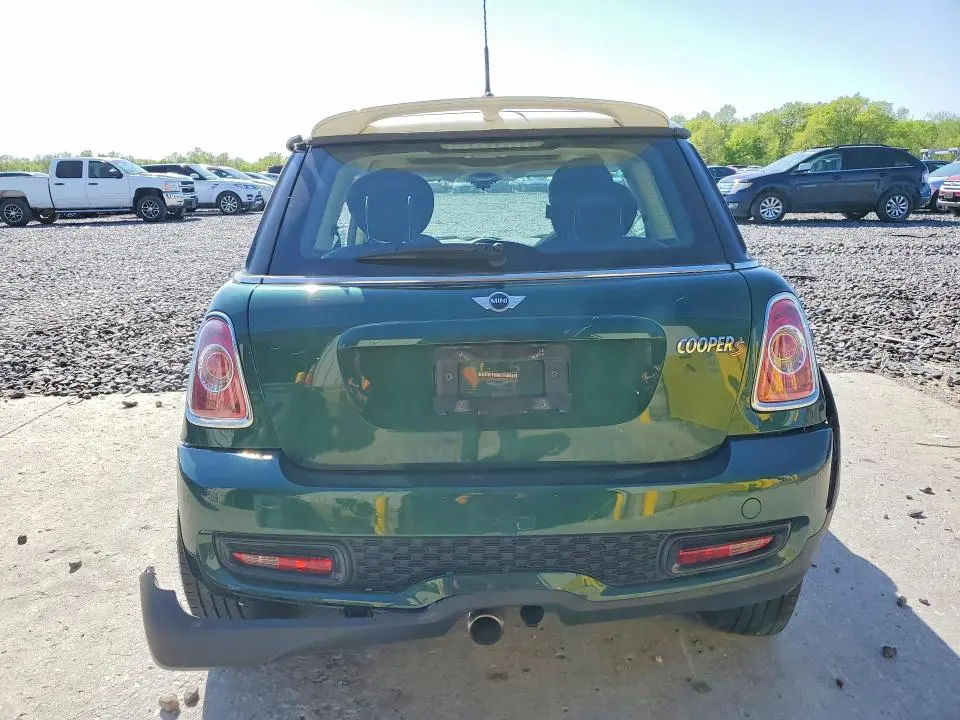 2013 MINI COOPER S  