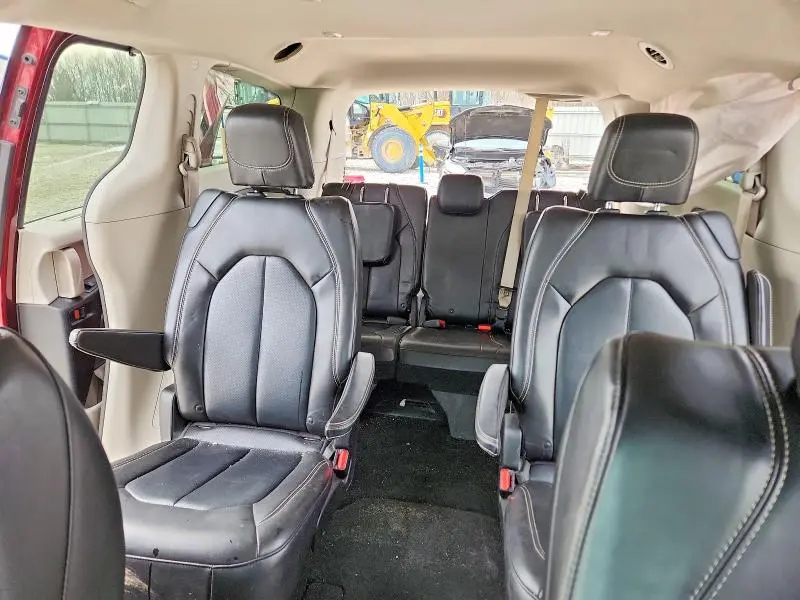 2020 CHRYSLER VOYAGER LXI  