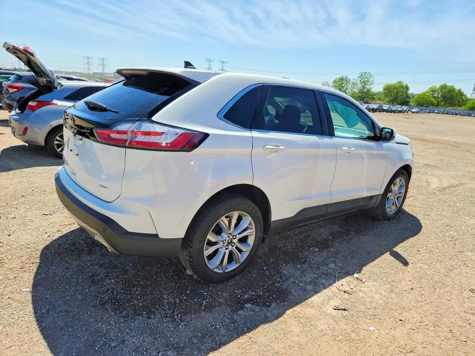 2022 FORD EDGE TITANIUM  