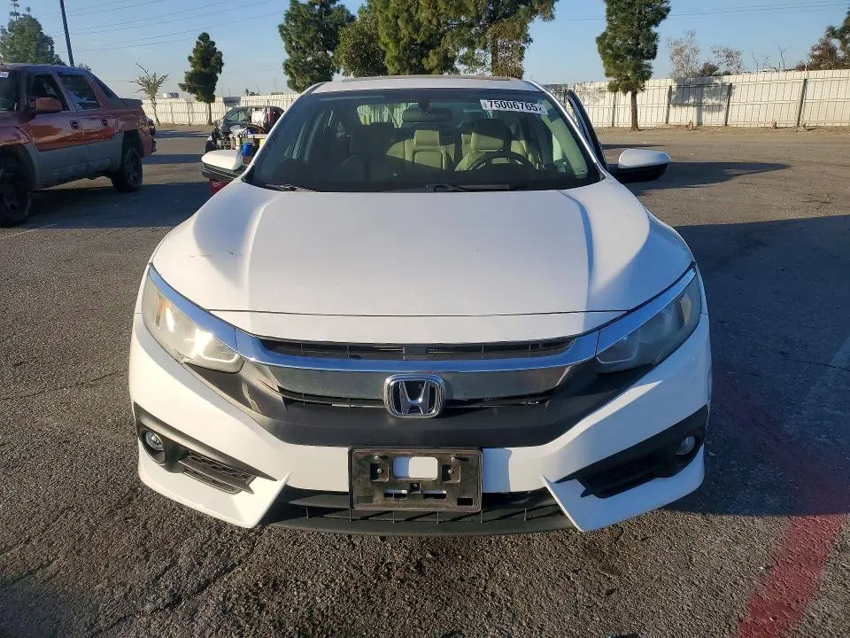 2017 HONDA CIVIC EX  