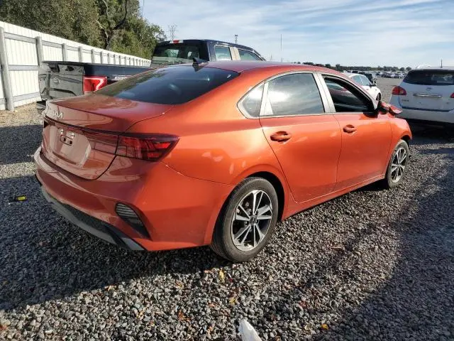 2023 KIA FORTE LX  