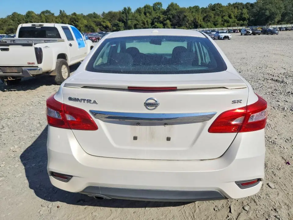 2016 NISSAN SENTRA SR  