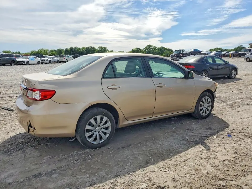 2013 TOYOTA COROLLA LE  