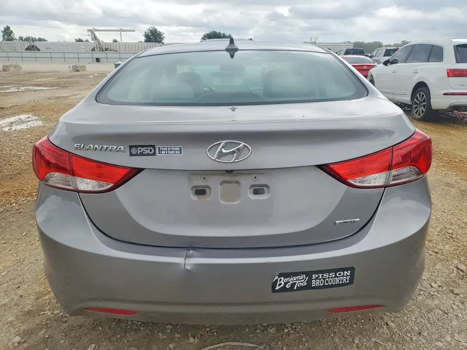 2011 HYUNDAI ELANTRA LIMITED  