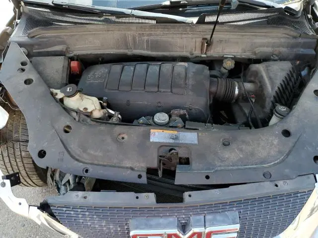 2012 GMC ACADIA SLE  