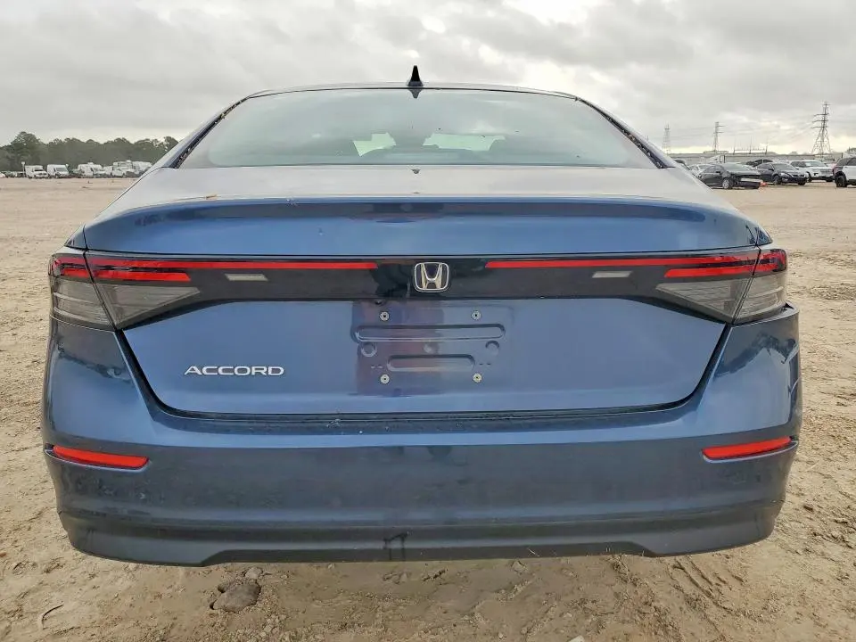 2024 HONDA ACCORD EX  