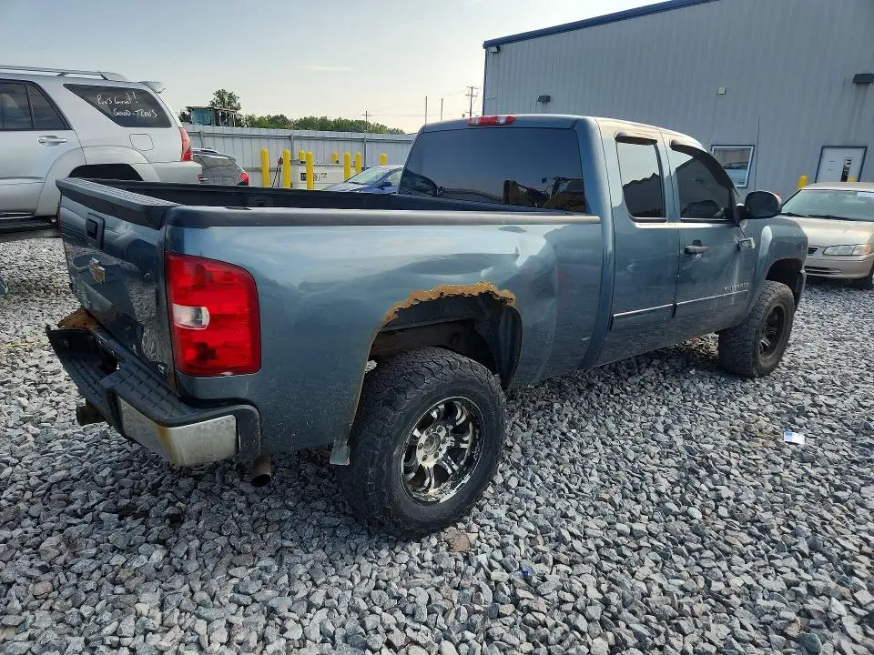 2010 CHEVROLET SILVERADO K1500 LT  