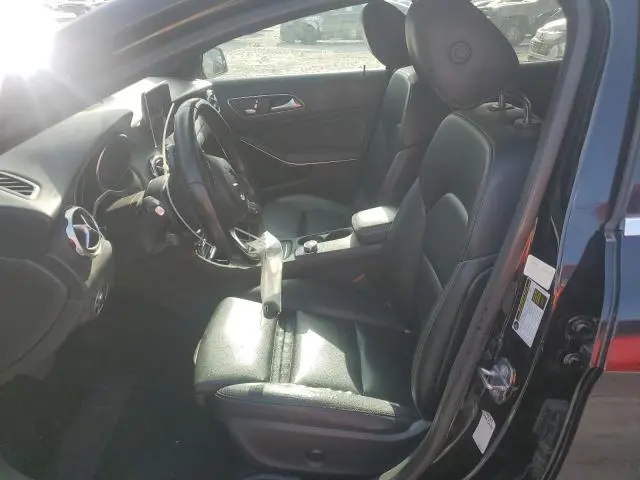 2019 MERCEDES-BENZ GLA 250  