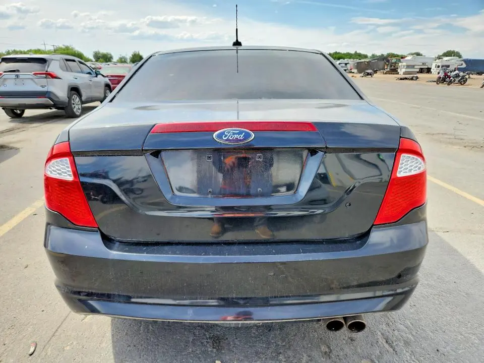 2011 FORD FUSION SE  