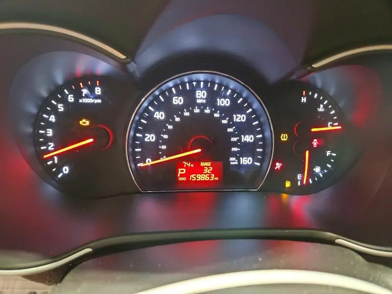 2015 KIA SORENTO LX  