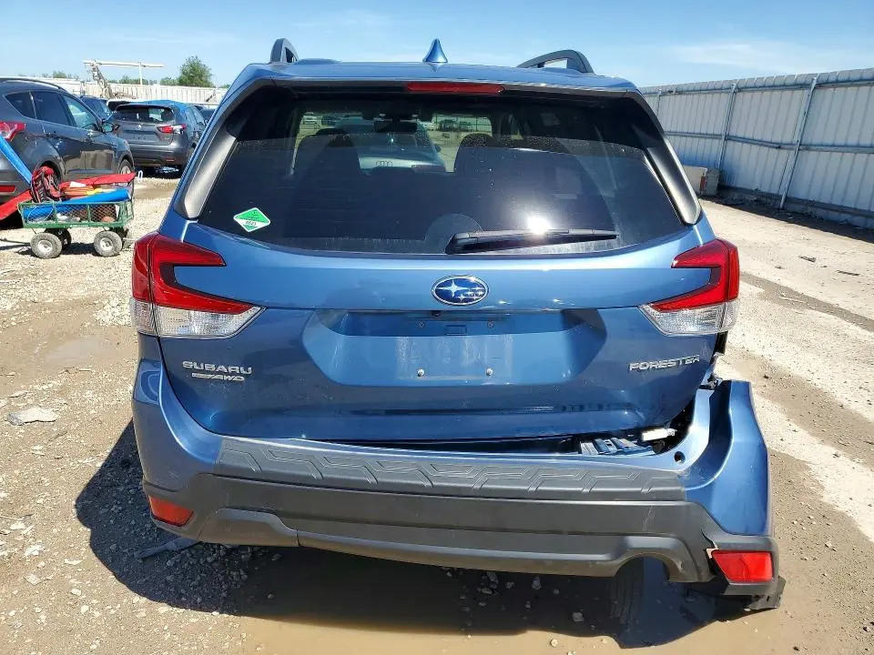 2021 SUBARU FORESTER PREMIUM  