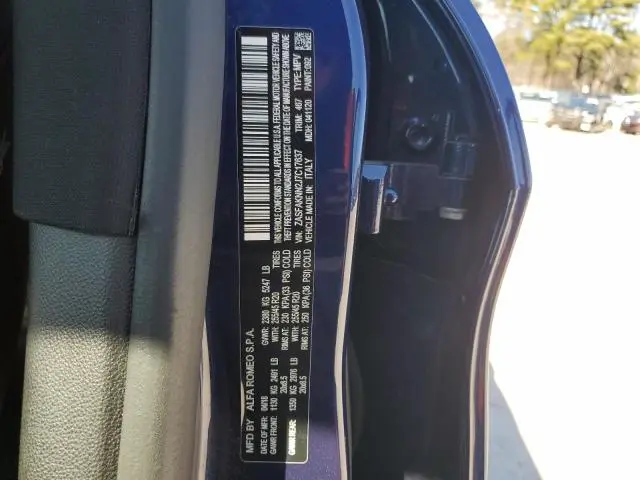 2018 ALFA ROMEO STELVIO TI SPORT  