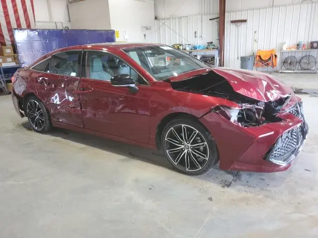 2020 TOYOTA AVALON XSE  