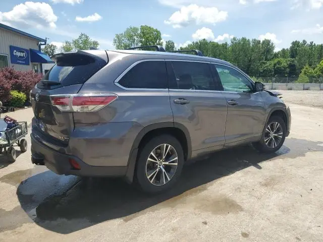 2016 TOYOTA HIGHLANDER XLE  