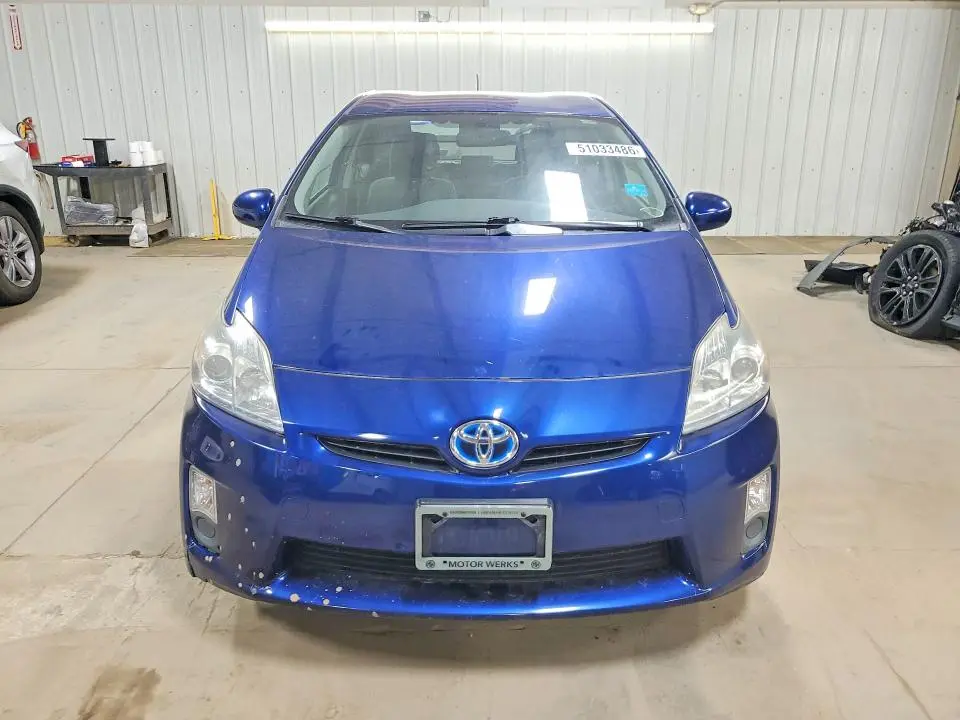 2011 TOYOTA PRIUS THREE  