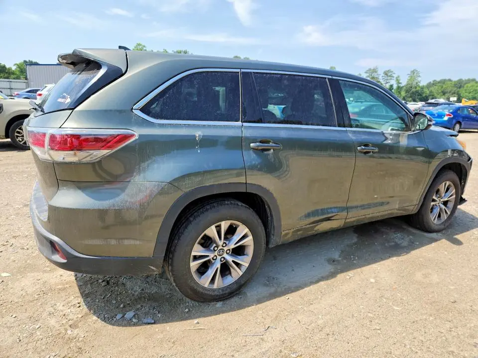 2016 TOYOTA HIGHLANDER LE PLUS  