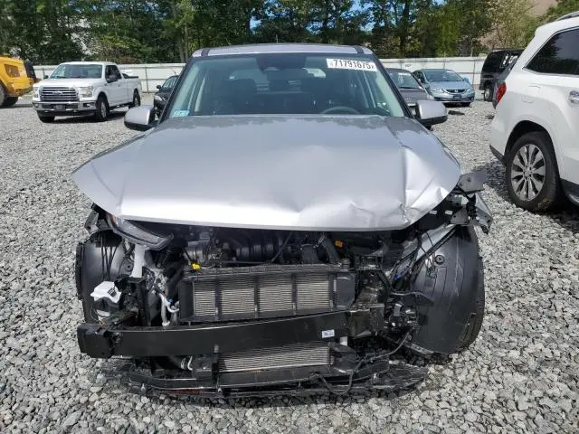 2025 HYUNDAI VENUE SE