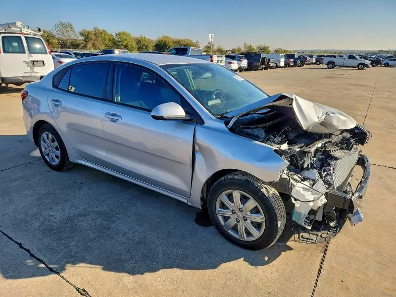 2021 KIA RIO LX  