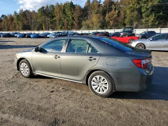 2012 TOYOTA CAMRY BASE  