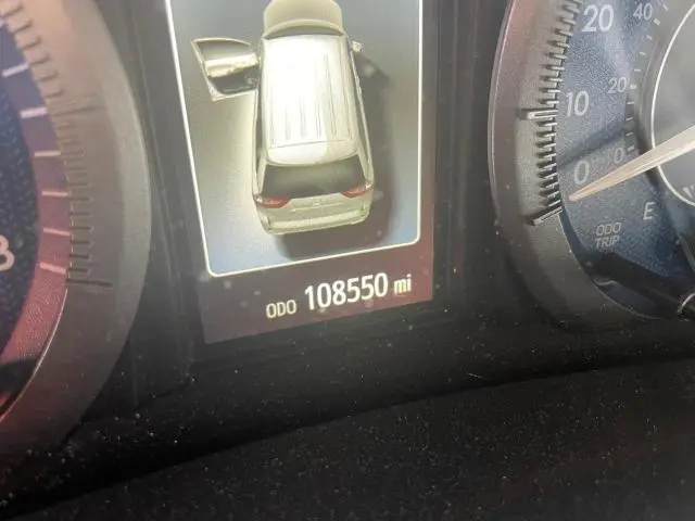 2020 TOYOTA SIENNA XLE  