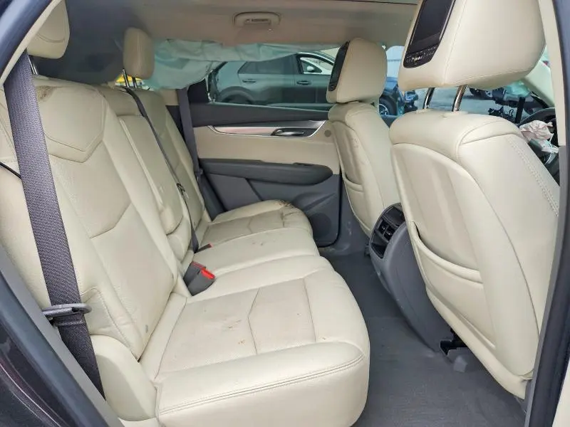 2017 CADILLAC XT5 PREMIUM LUXURY  
