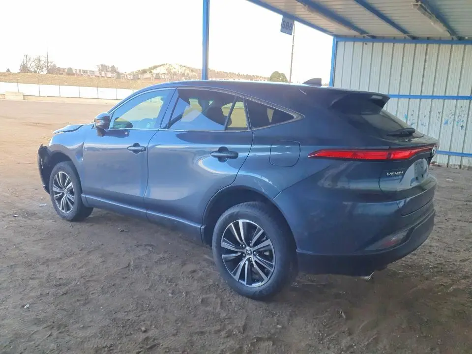2022 TOYOTA VENZA LE  