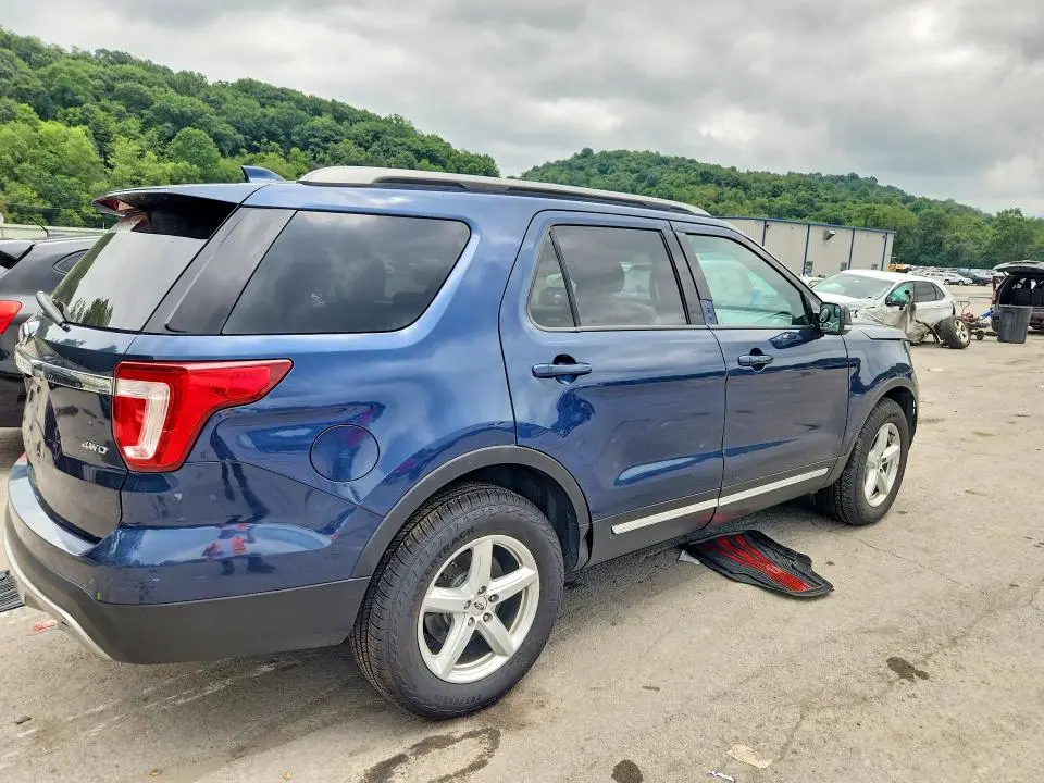 2016 FORD EXPLORER XLT  