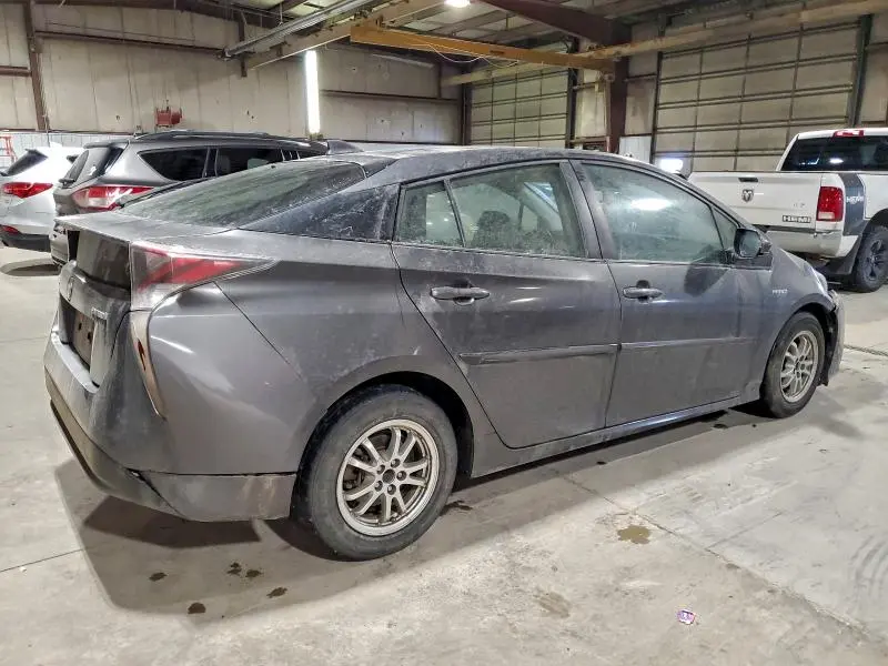 2016 TOYOTA PRIUS   