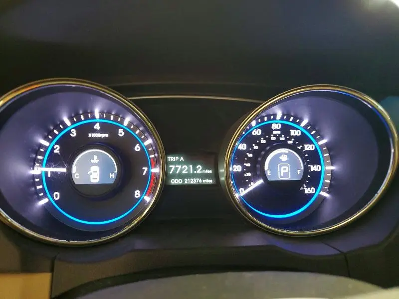 2013 HYUNDAI SONATA GLS  