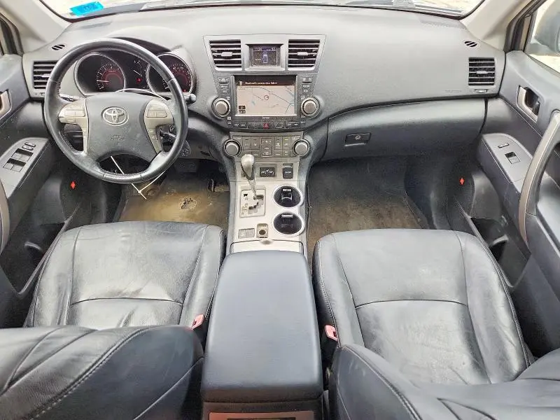 2010 TOYOTA HIGHLANDER SPORT  