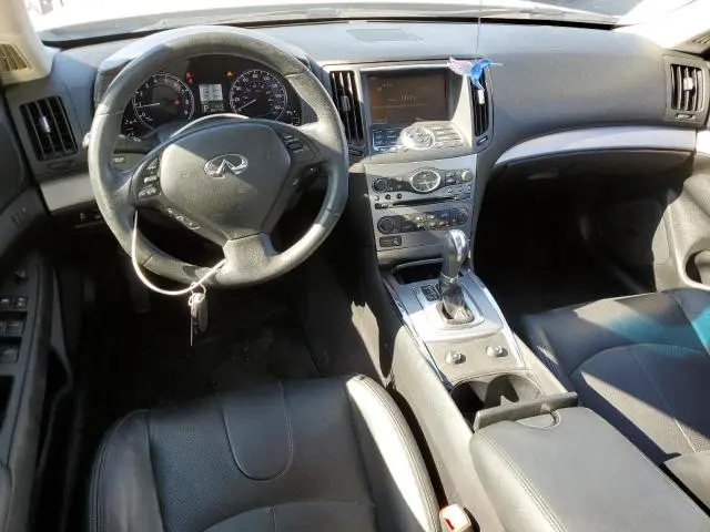 2011 INFINITI G37 BASE  