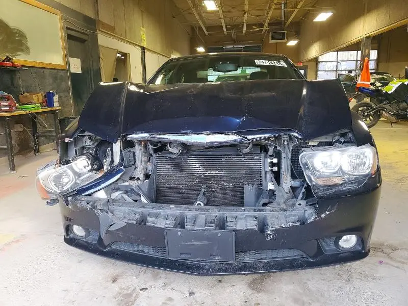 2012 DODGE CHARGER SXT  