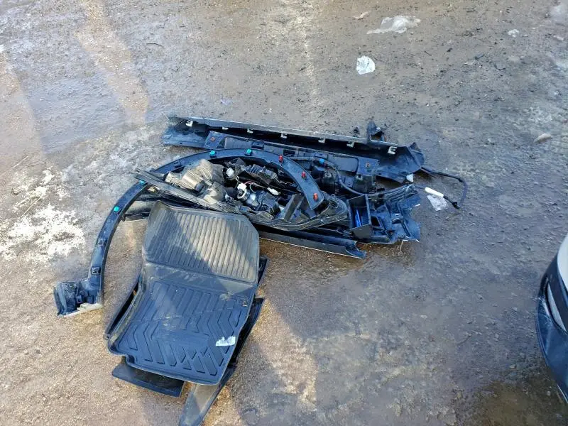 2018 MITSUBISHI ECLIPSE CROSS LE  