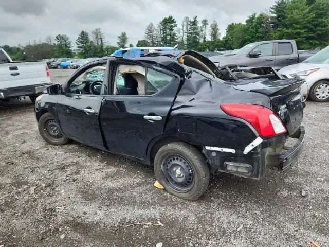 2019 NISSAN VERSA S  