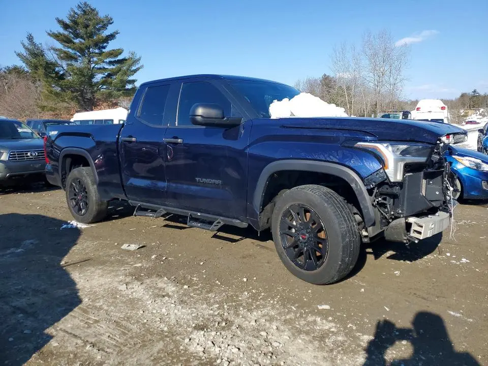 2023 TOYOTA TUNDRA DOUBLE CAB SR  