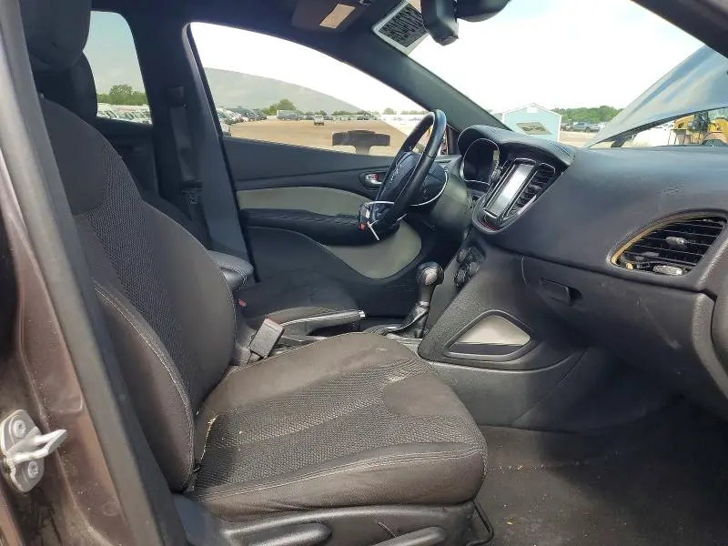 2015 DODGE DART SXT  