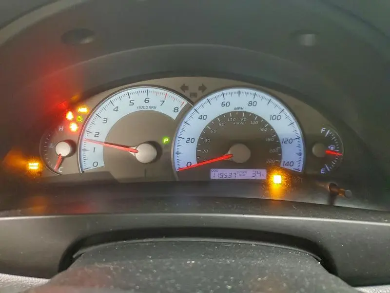 2010 TOYOTA CAMRY BASE  