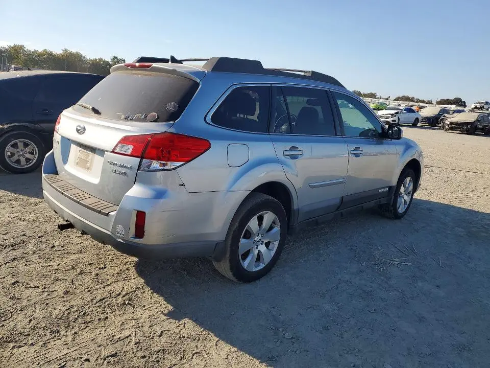 2012 SUBARU OUTBACK 3.6R LIMITED  